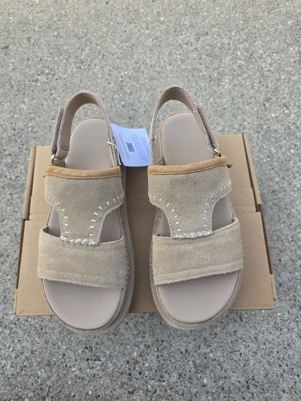 UGG Women's Beige Suede Comfort Sandals Women 8